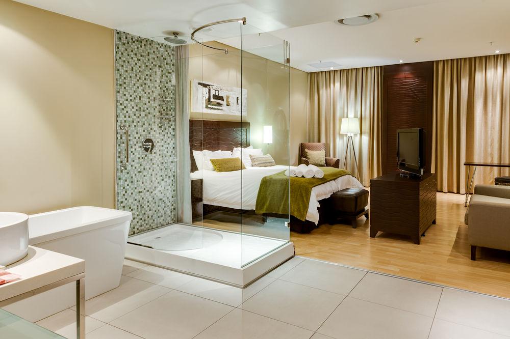 Protea Hotel By Marriott Transit O.R. Tambo Airport Kempton Park Eksteriør bilde