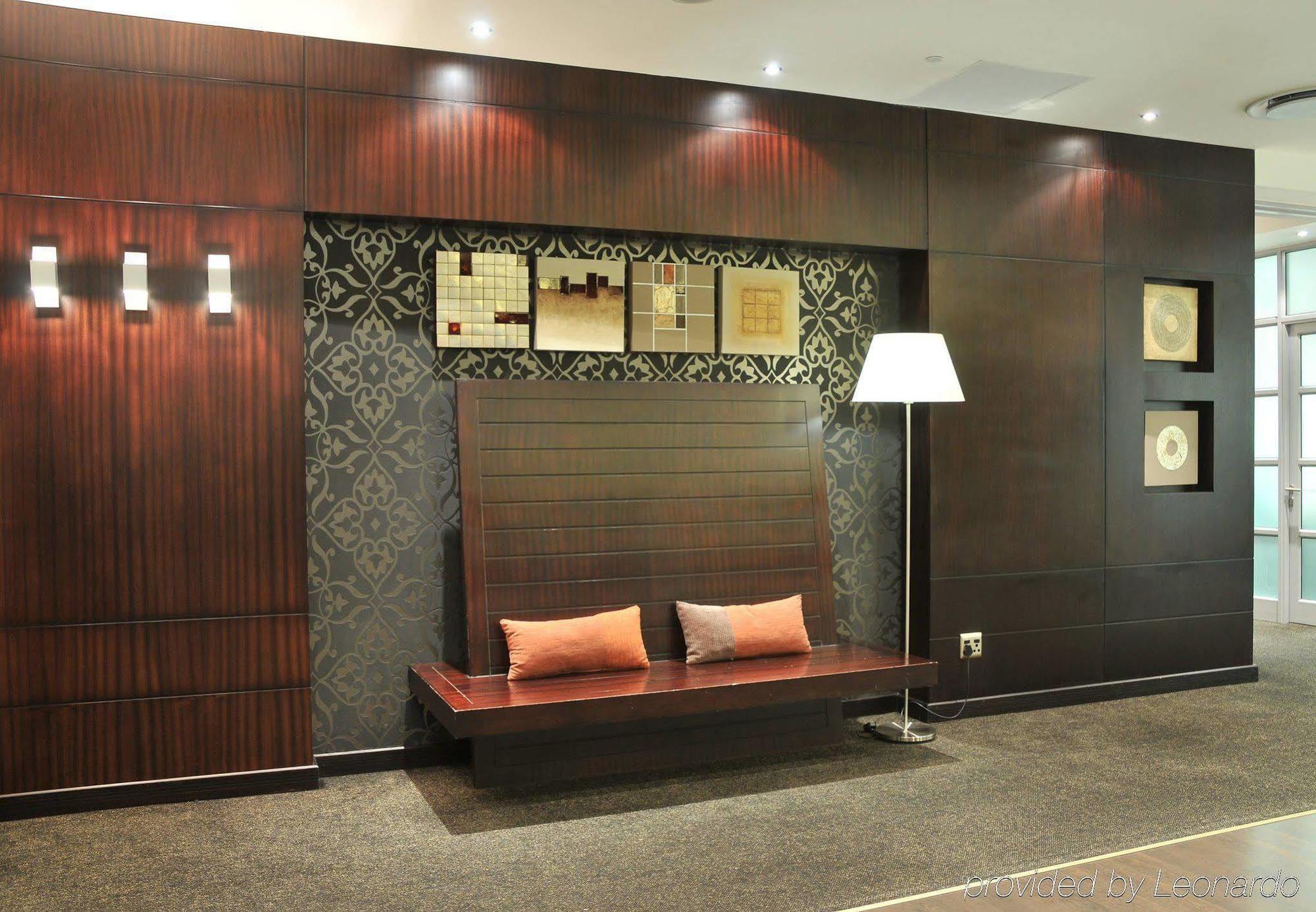 Protea Hotel By Marriott Transit O.R. Tambo Airport Kempton Park Eksteriør bilde