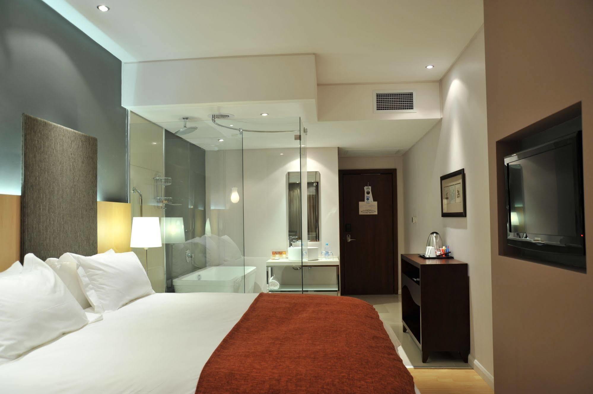 Protea Hotel By Marriott Transit O.R. Tambo Airport Kempton Park Eksteriør bilde